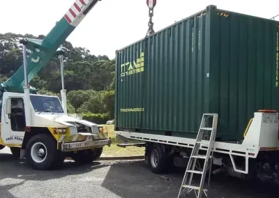 crane hire for 20ft & 40ft shipping Containers relocate